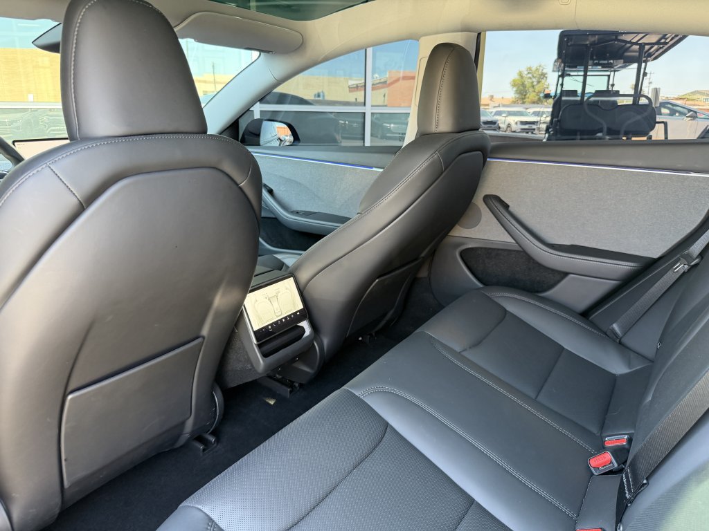 Used 2025 Tesla Model 3 Long Range RWD image 39