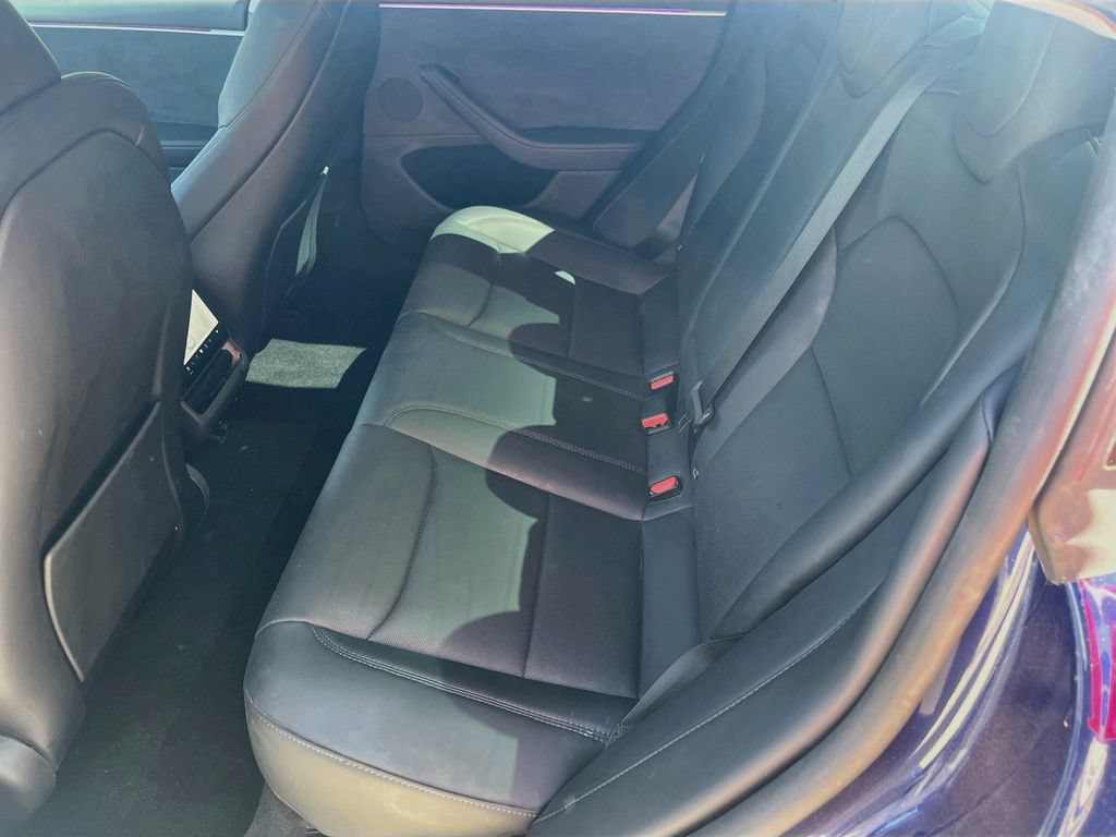 Used 2025 Tesla Model 3 Long Range AWD/4WD image 25