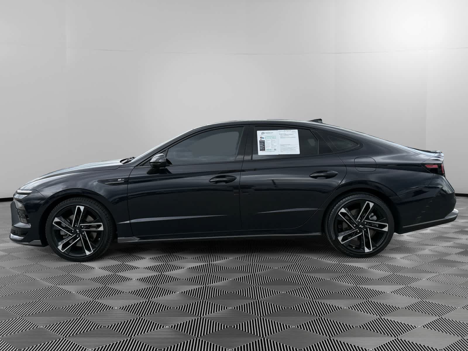 Used 2024 Hyundai Sonata N Line FWD image 2