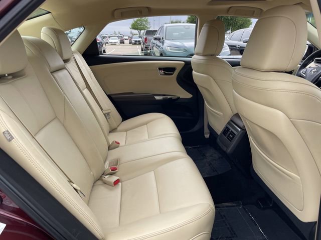 Used 2018 Toyota Avalon XLE Premium FWD image 30