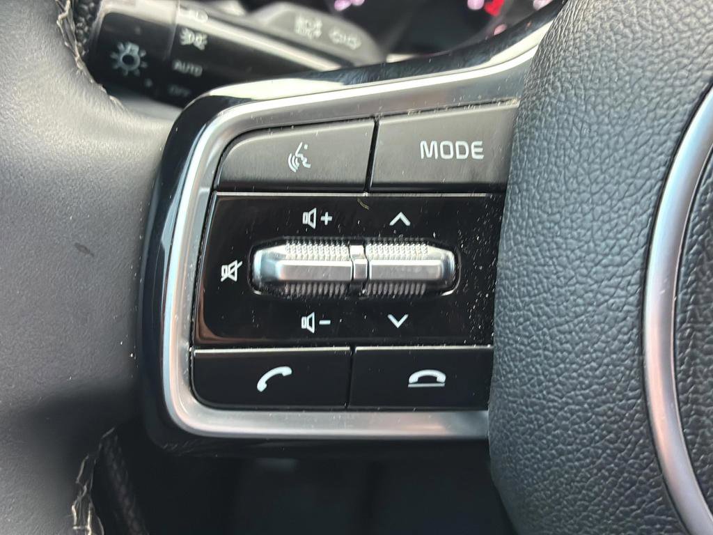 Used 2023 Kia Sorento S FWD image 17