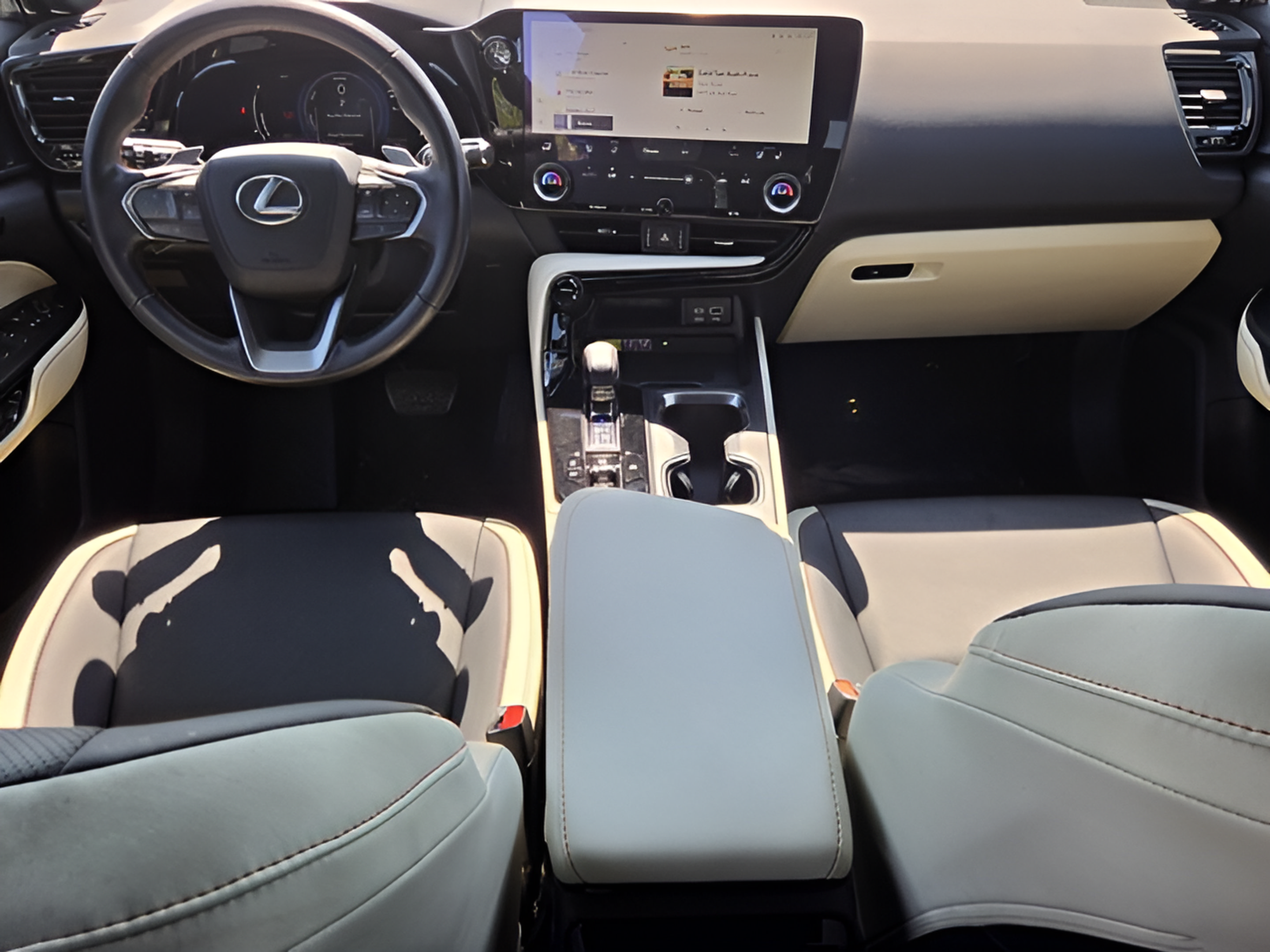 Certified 2024 Lexus NX 350h AWD image 12