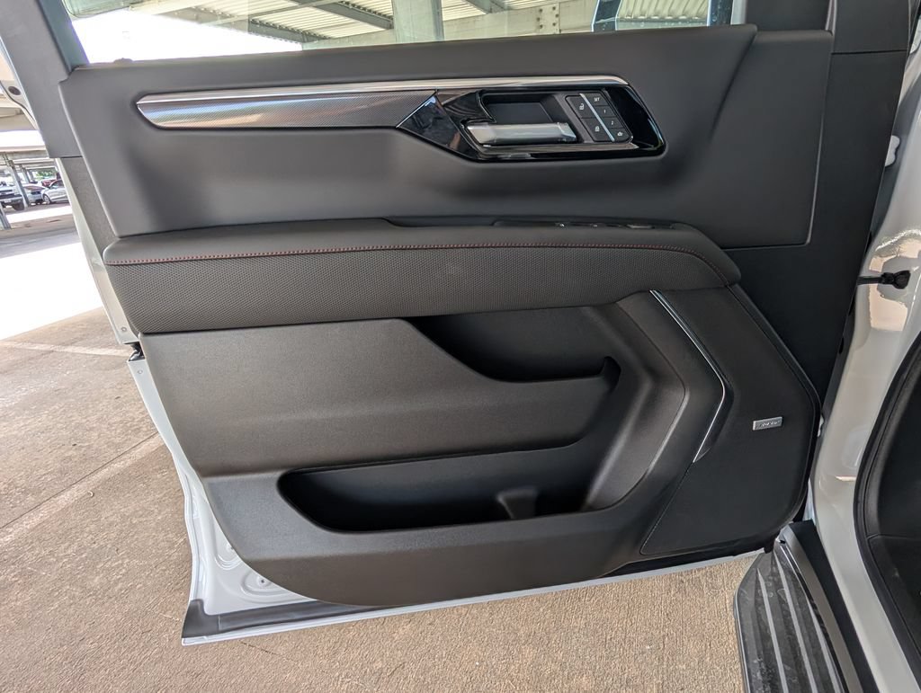 New 2026 Chevrolet Tahoe RST AWD/4WD image 13