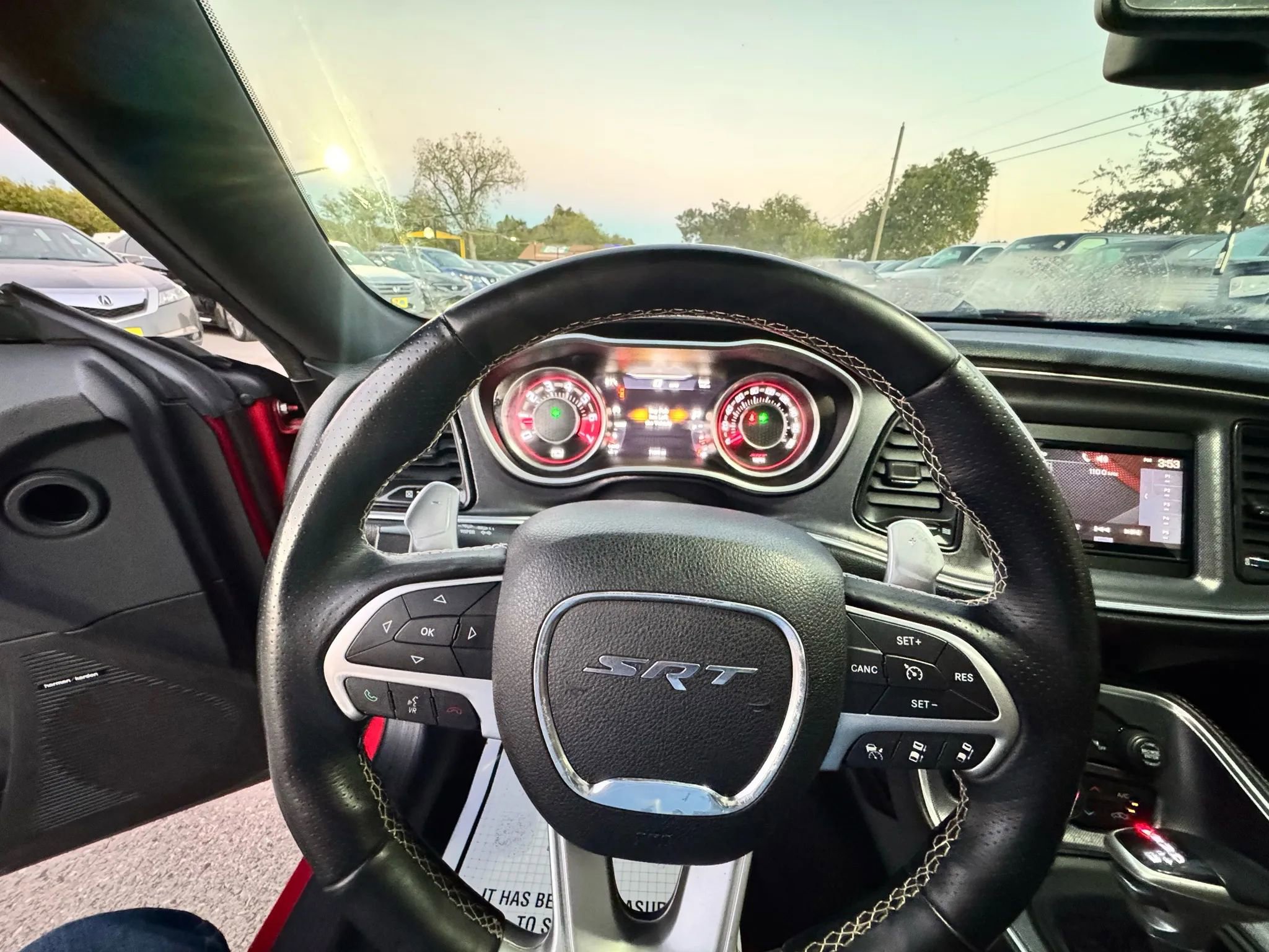 Used 2015 Dodge Challenger SRT w/ Technology Group image 17