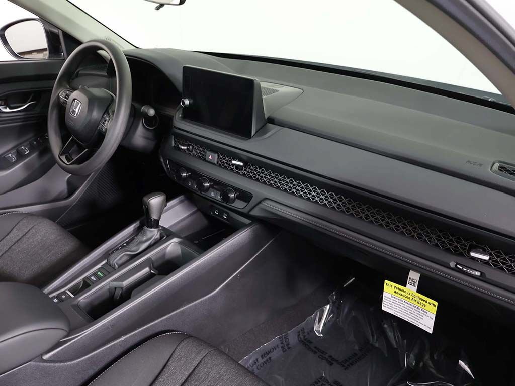 Certified 2026 Honda Accord SE image 27
