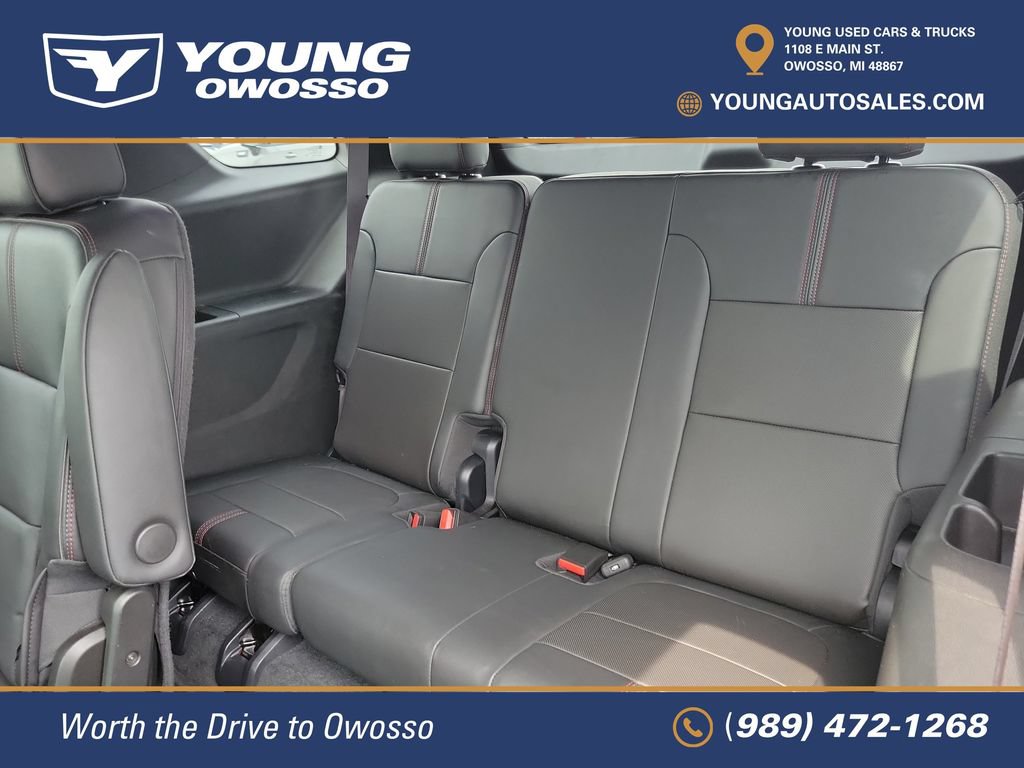 Certified 2023 Chevrolet Traverse RS w/ LPO, Floor Liner Package AWD/4WD image 31