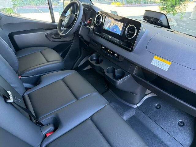 New 2026 Mercedes-Benz Sprinter 2500 image 15