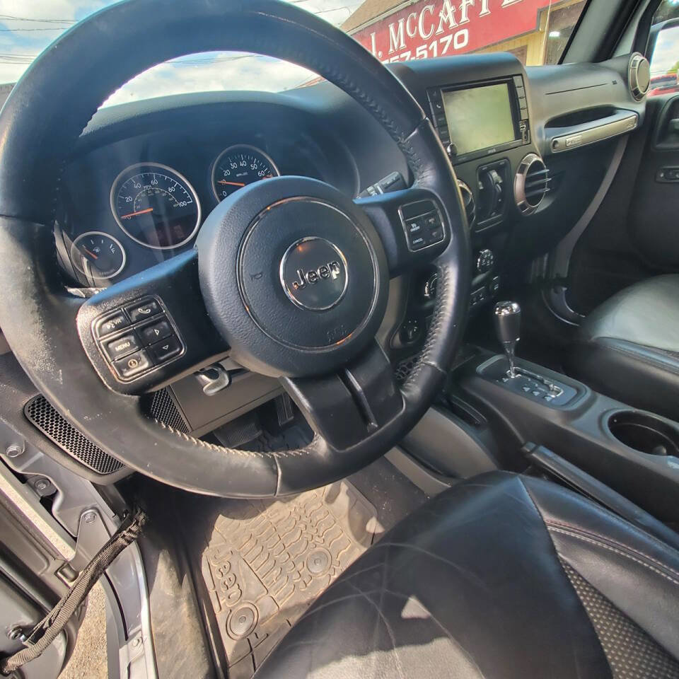Used 2016 Jeep Wrangler Unlimited Sahara AWD/4WD image 4