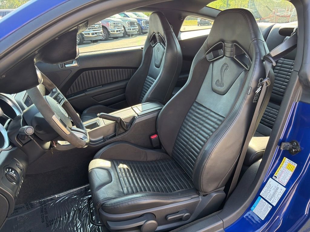 Used 2014 Ford Mustang Shelby GT500 w/ Equipment Group 821A RWD image 12