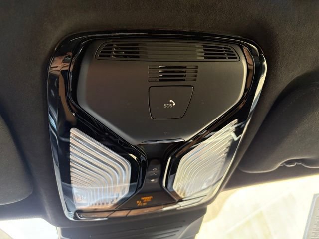 Used 2024 BMW X7 M60i w/ Executive Package AWD/4WD image 19