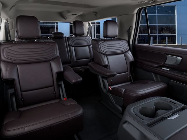 New 2027 Ford Expedition Max Platinum w/ Platinum Ultimate Package AWD/4WD image 11