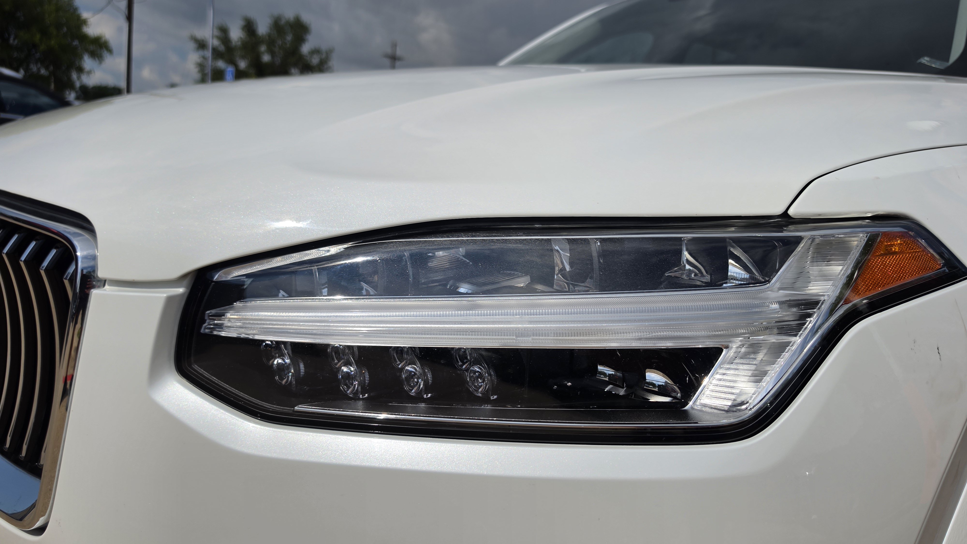 Used 2020 Volvo XC90 T6 Momentum AWD/4WD image 11