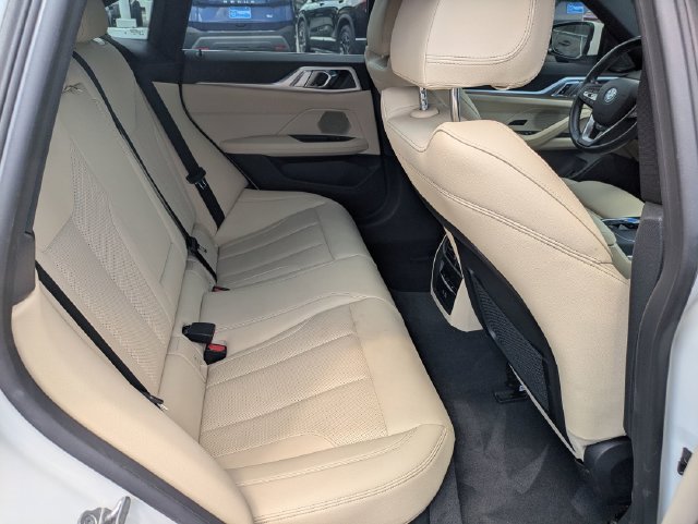 Used 2024 BMW i4 eDrive40 w/ Premium Package RWD image 29