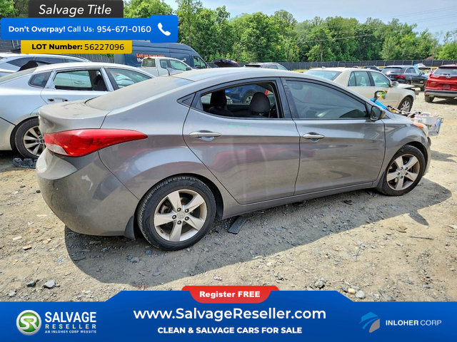 Used 2013 Hyundai Elantra GLS w/ Preferred Pkg FWD image 4