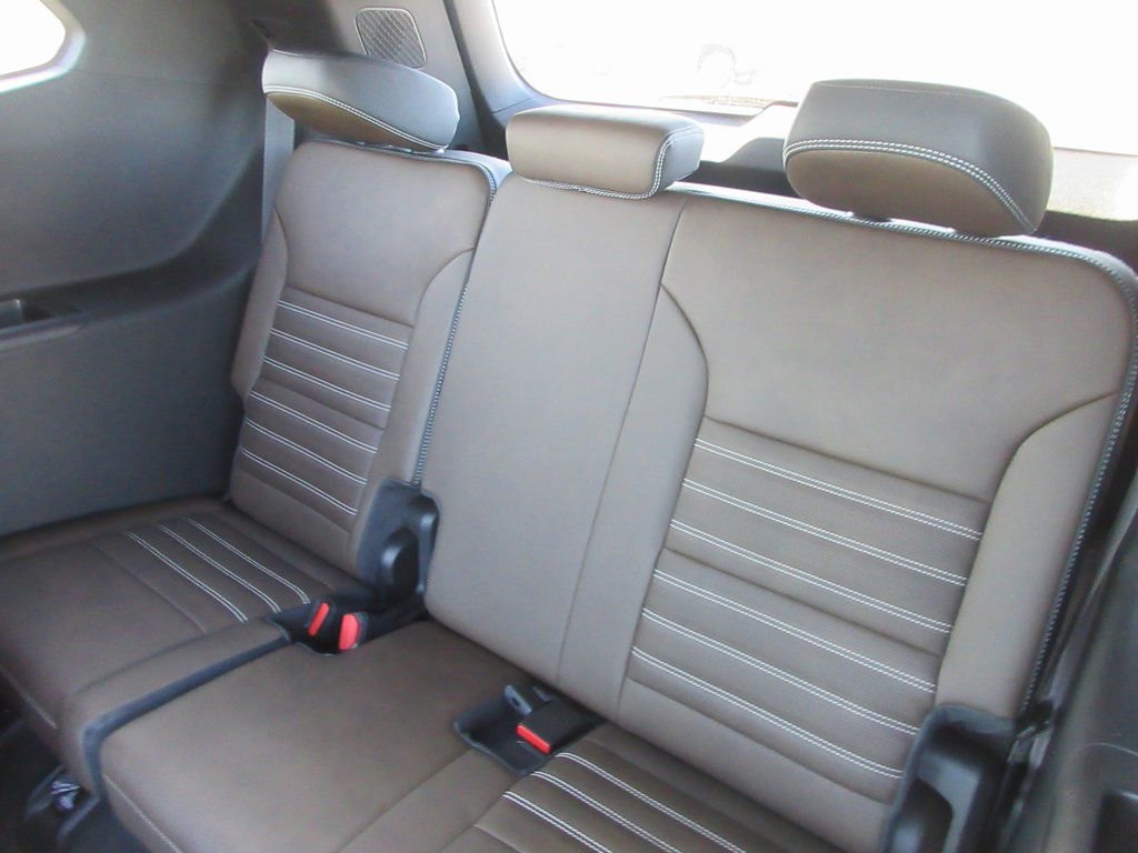 New 2026 GMC Acadia Denali Ultimate image 15