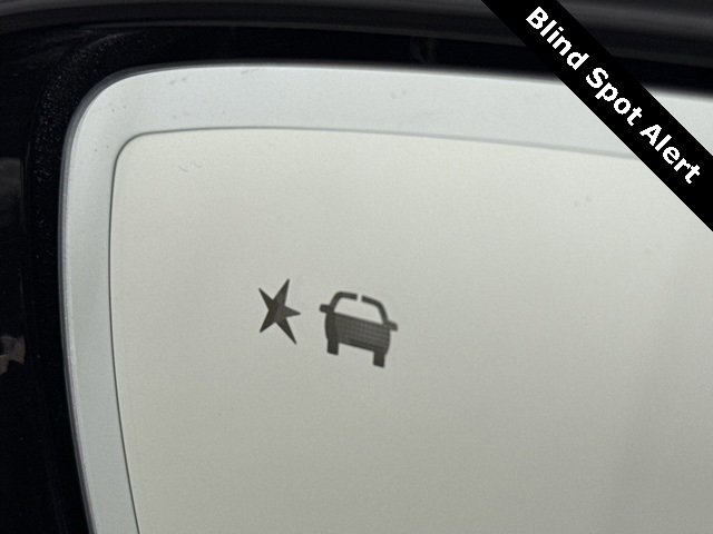 Used 2022 Buick Enclave Essence w/ Experience Buick Package image 24