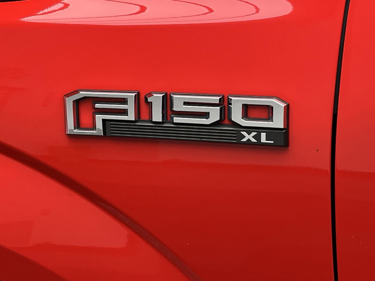 Used 2017 Ford F150 XL w/ Equipment Group 101A Mid AWD/4WD image 26