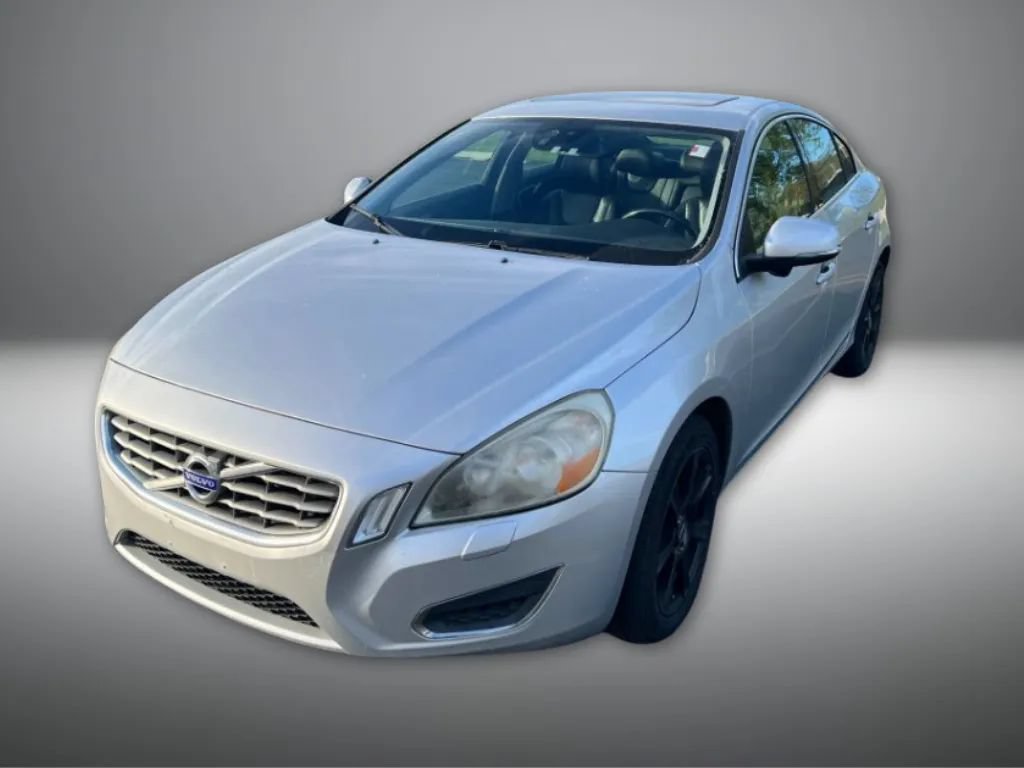 Used 2012 Volvo S60 T5 FWD image 1