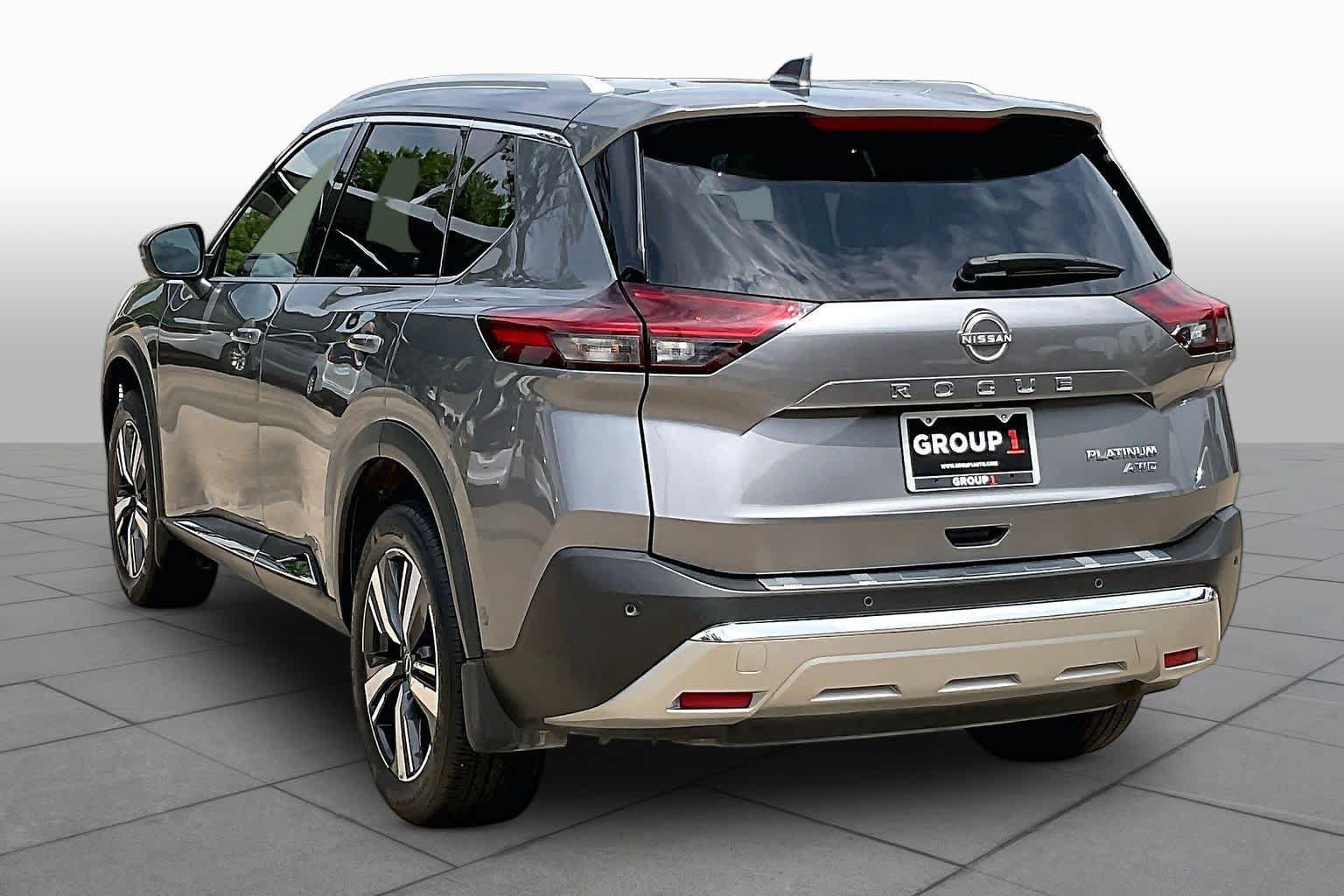 Used 2023 Nissan Rogue Platinum w/ Platinum Premium Package AWD/4WD image 12