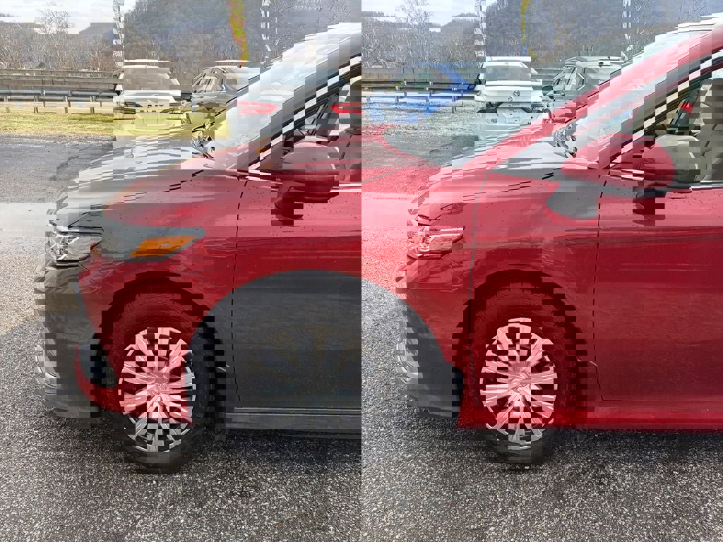 Used 2023 Toyota Camry LE image 10