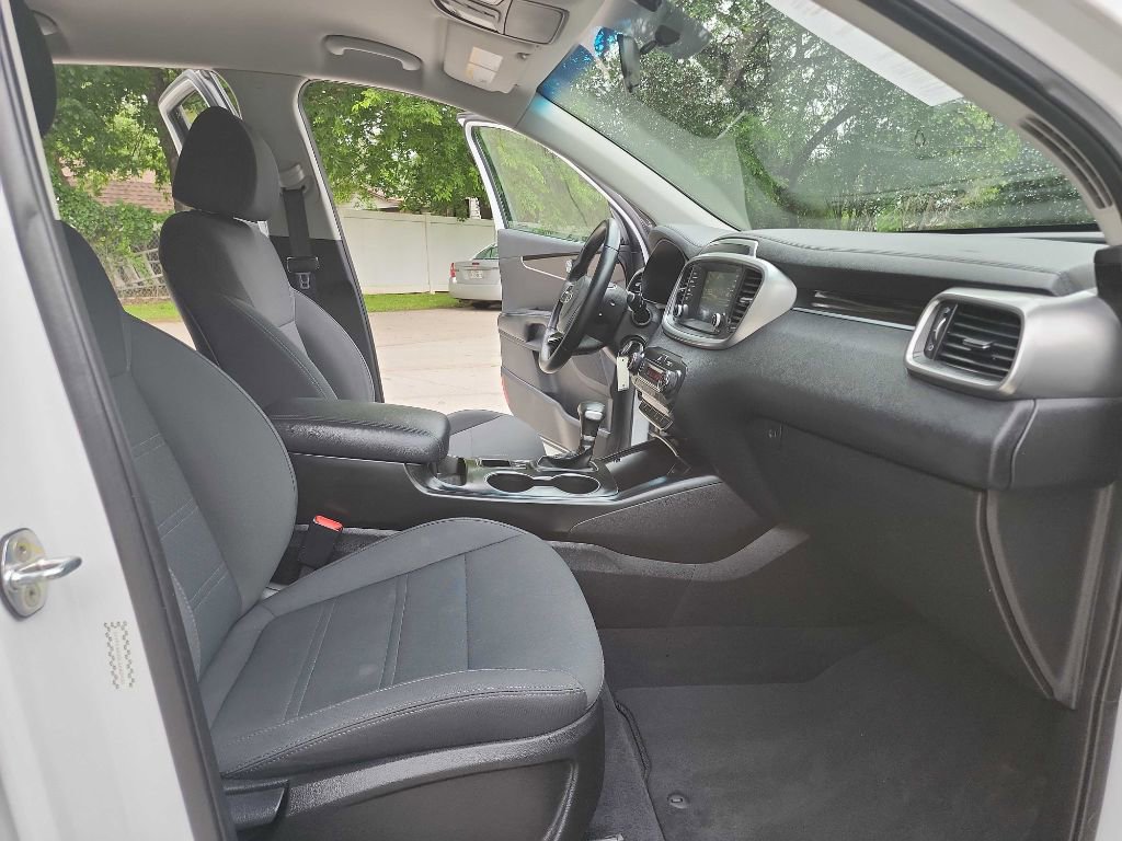 Used 2020 Kia Sorento LX w/ LX I4 Convenience Package FWD image 35