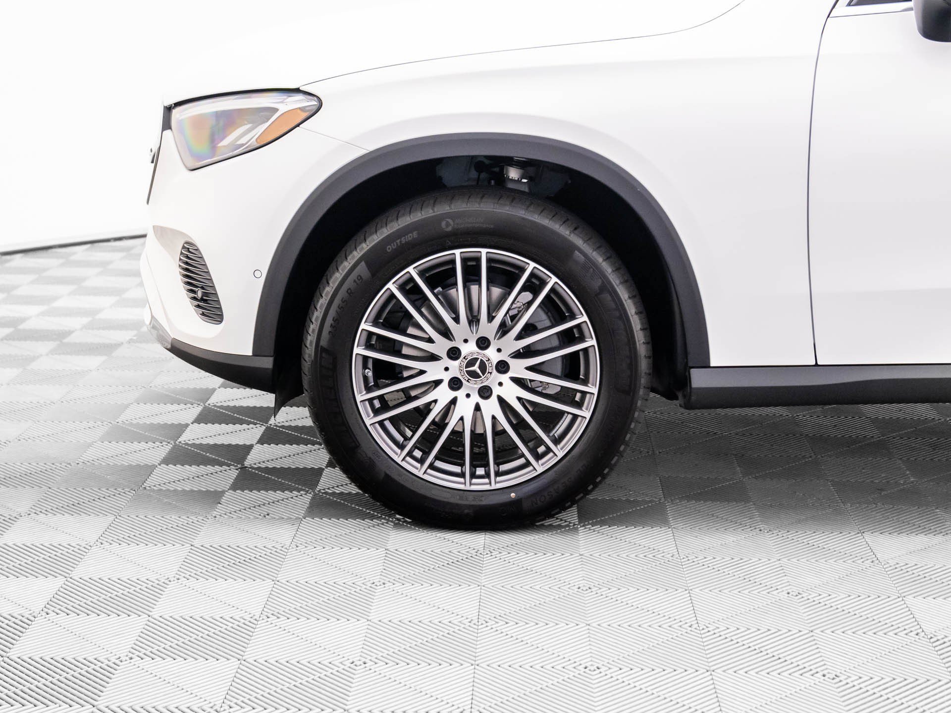 New 2026 Mercedes-Benz GLC 300 4MATIC image 31