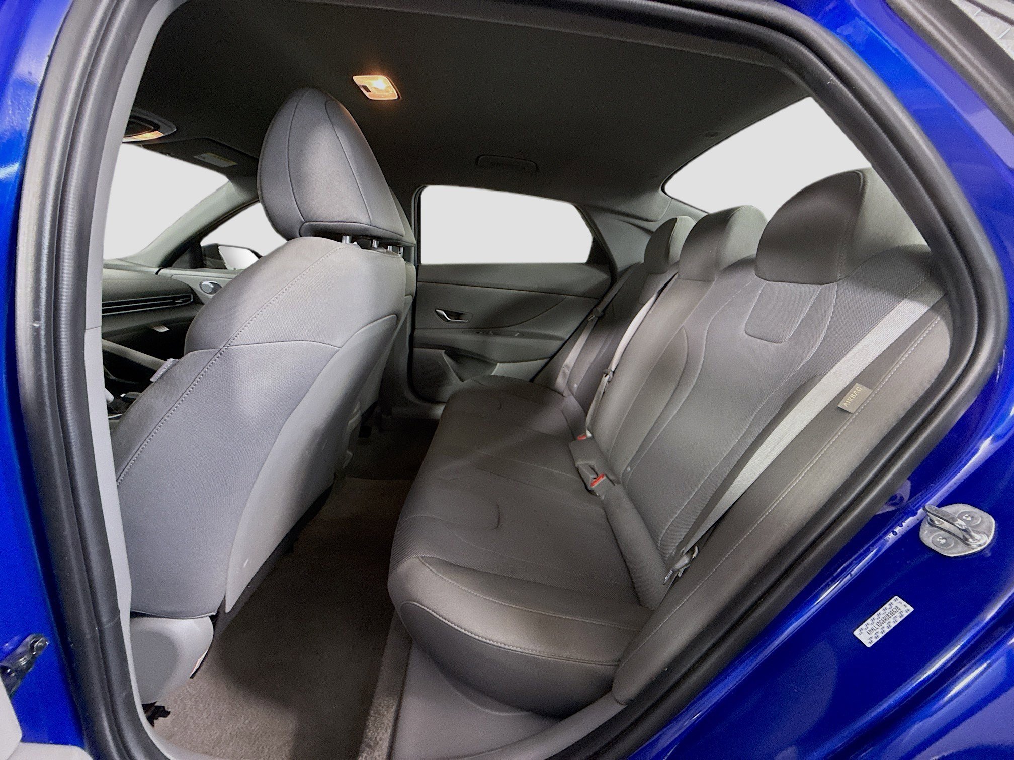 Used 2024 Hyundai Elantra SE image 24