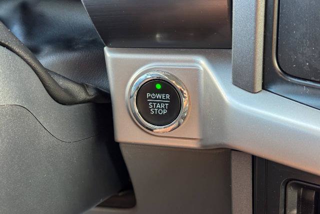 Certified 2022 Ford F150 Lightning XLT AWD/4WD image 35