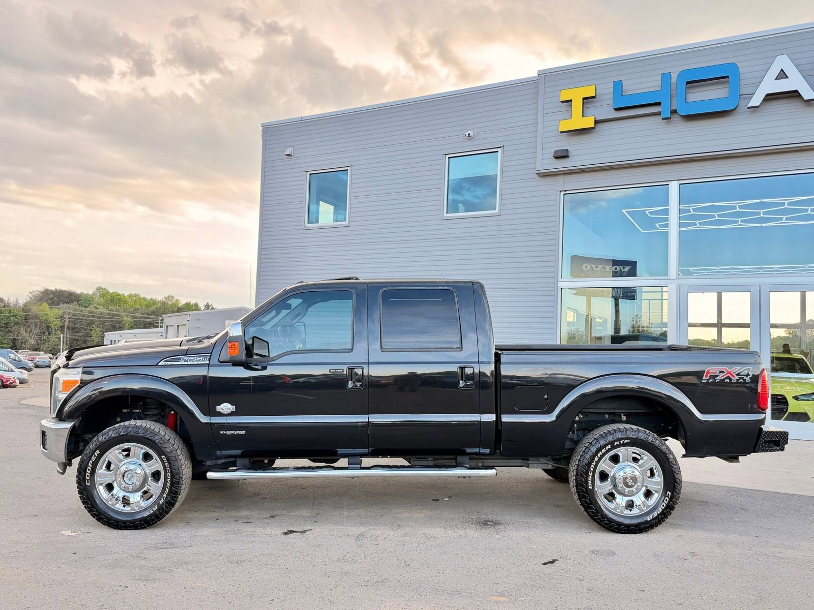 Used 2015 Ford F250 King Ranch w/ King Ranch w/Chrome Package image 9