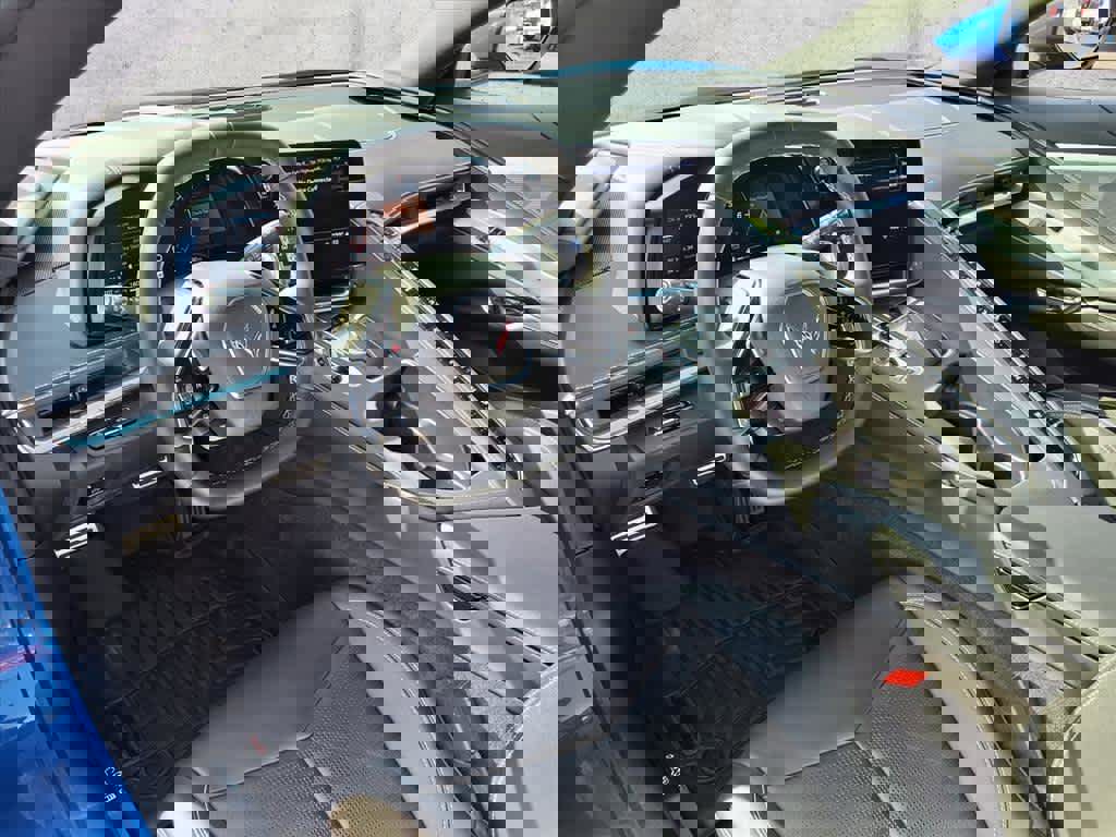 Used 2020 Chevrolet Corvette Stingray Preferred Cpe w/ 2LT Preferred Equipment Group image 5