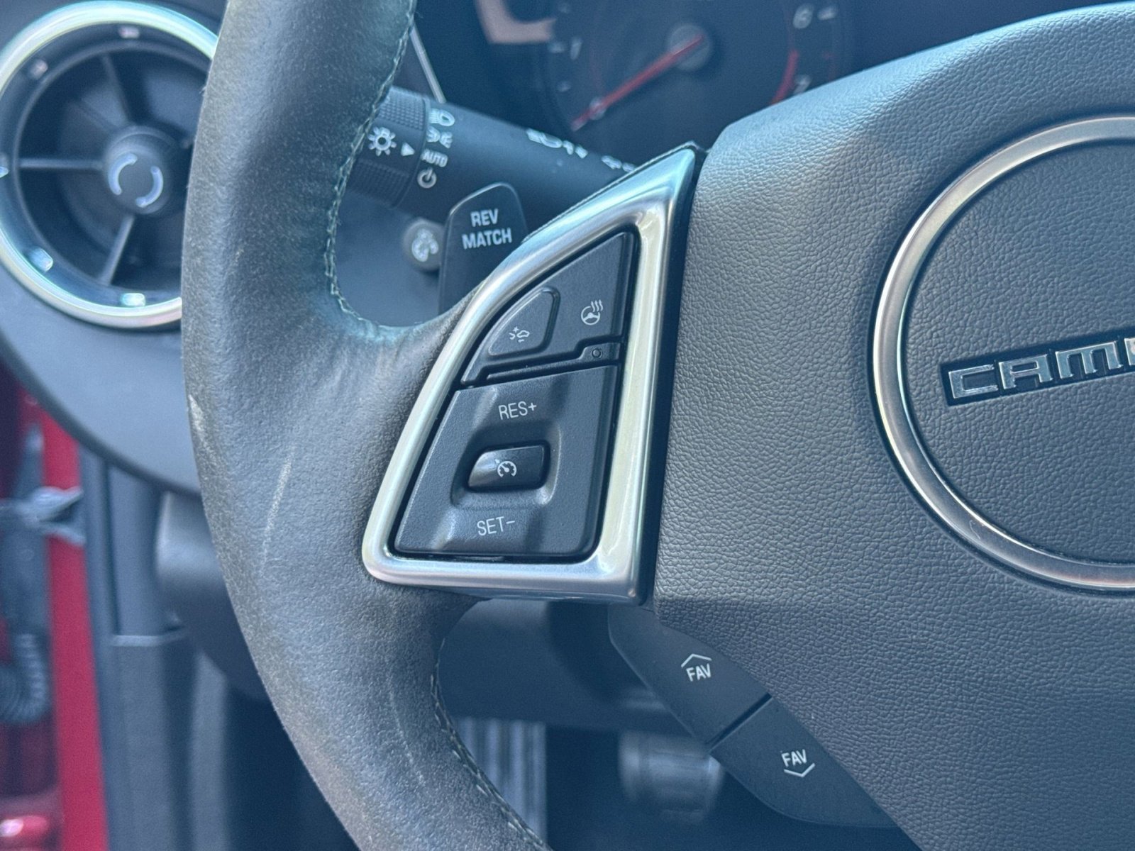 Used 2019 Chevrolet Camaro SS RWD image 16