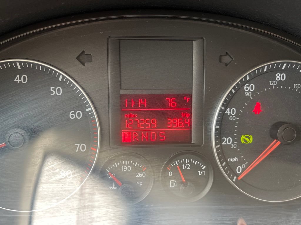 Used 2009 Volkswagen Jetta SE FWD image 16
