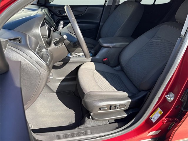 Used 2018 Chevrolet Equinox LT image 12