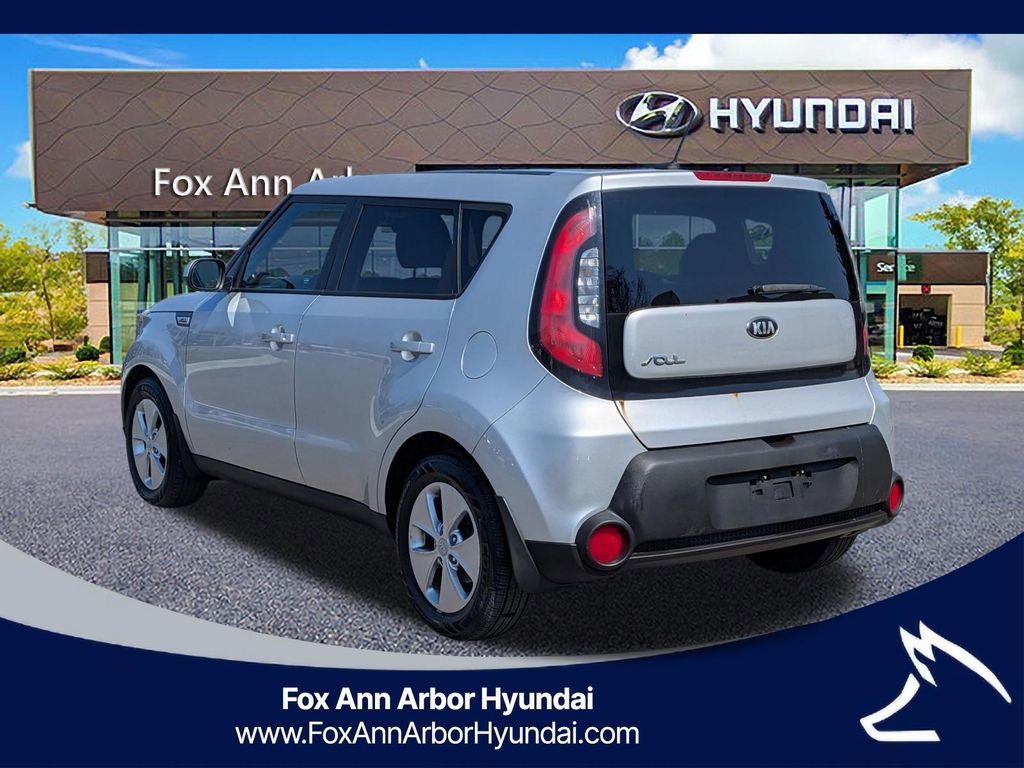Used 2015 Kia Soul FWD image 3