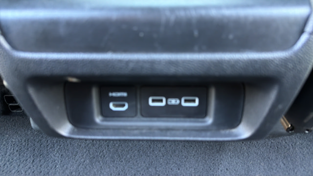 Used 2024 Honda Odyssey Elite image 35