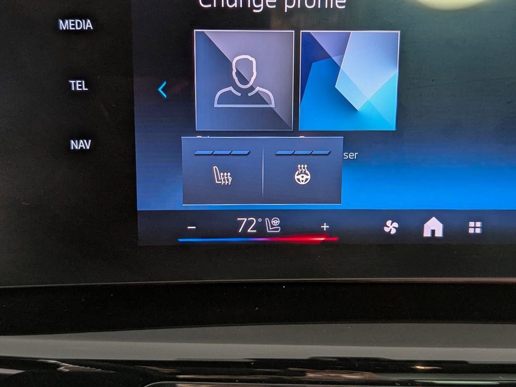 Used 2025 BMW X1 xDrive28i w/ Convenience Package image 20