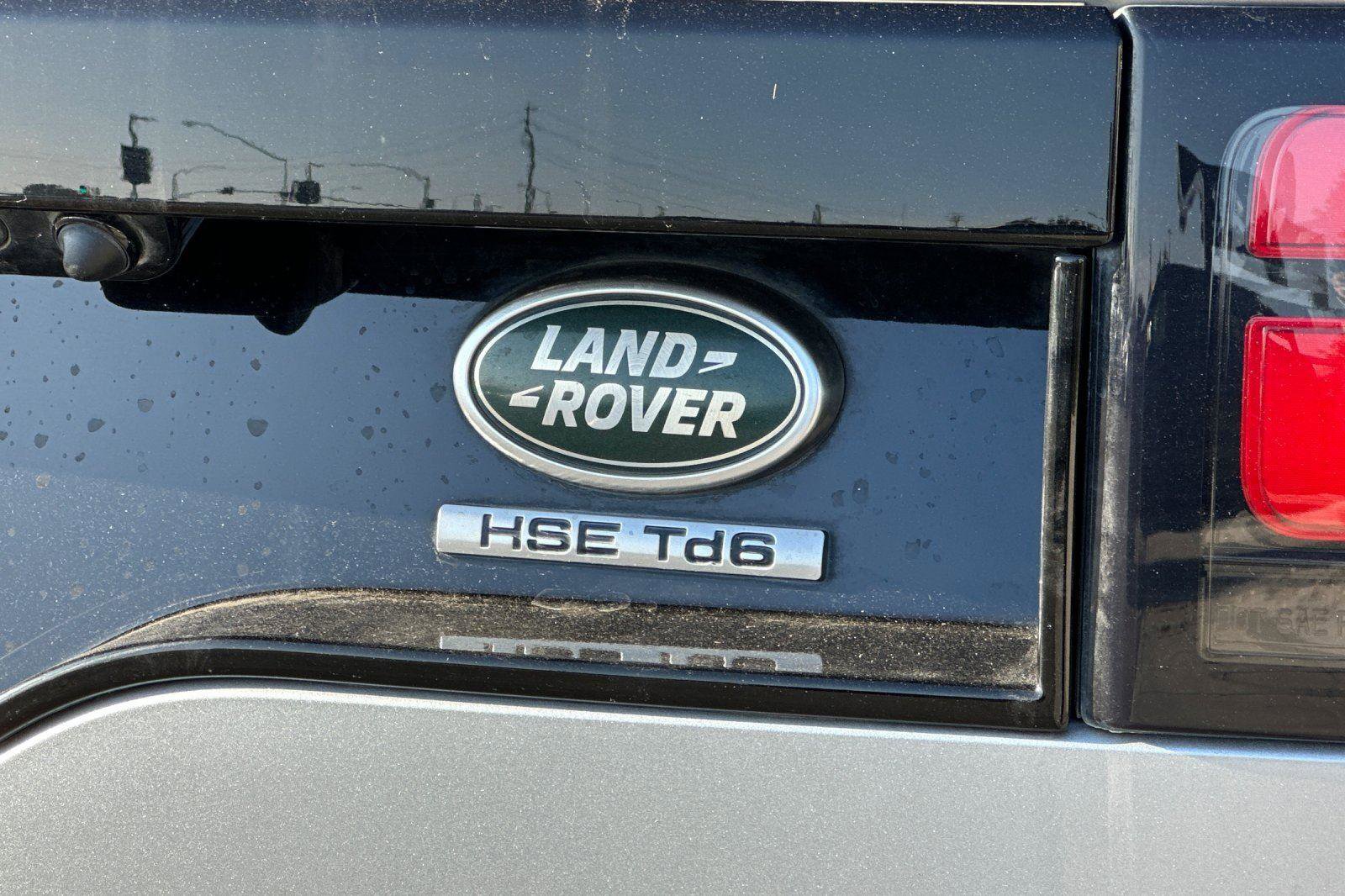 Used 2019 Land Rover Discovery HSE image 28