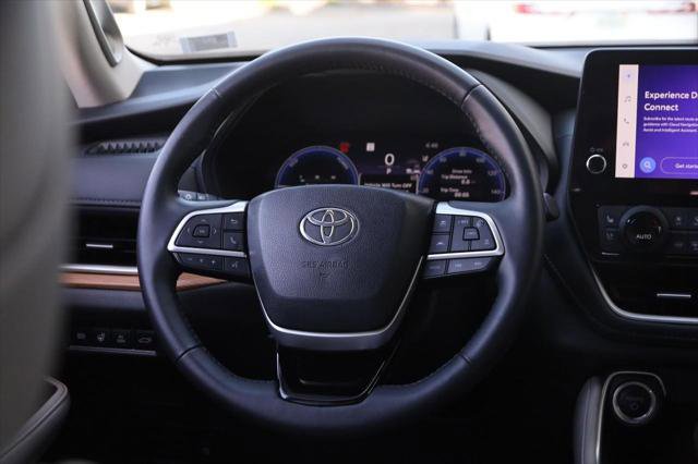 Certified 2024 Toyota Grand Highlander AWD Hybrid image 27