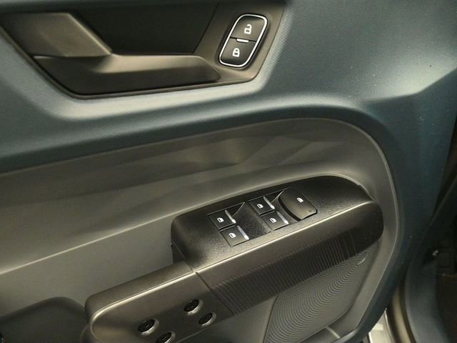 New 2026 Ford Maverick XL image 13