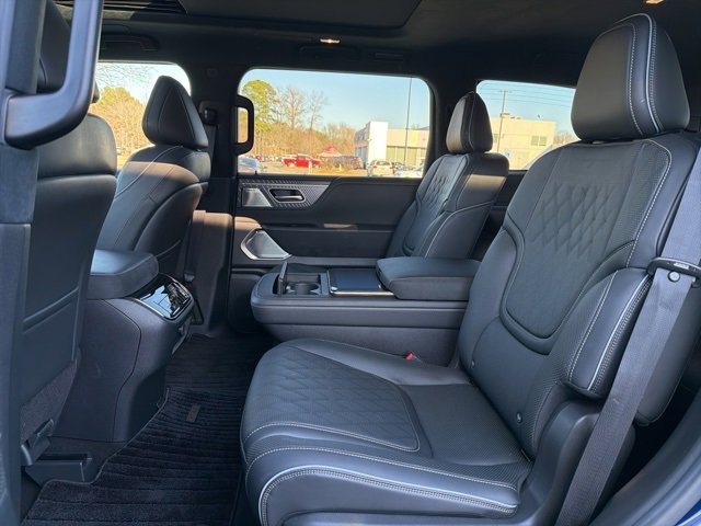 Used 2025 INFINITI QX80 Autograph image 32