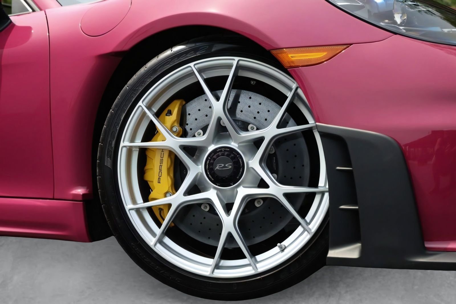 Used 2024 Porsche 718 Boxster Spyder RS RWD image 5
