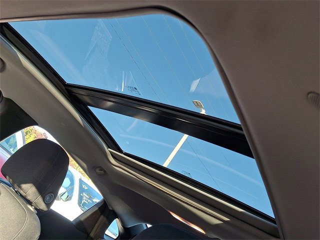 Used 2024 Chevrolet Malibu LT image 11