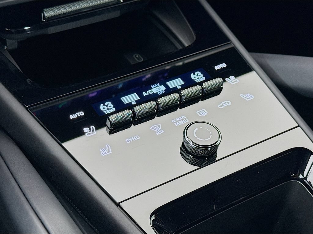 Certified 2026 Porsche Cayenne Turbo GT AWD/4WD image 23