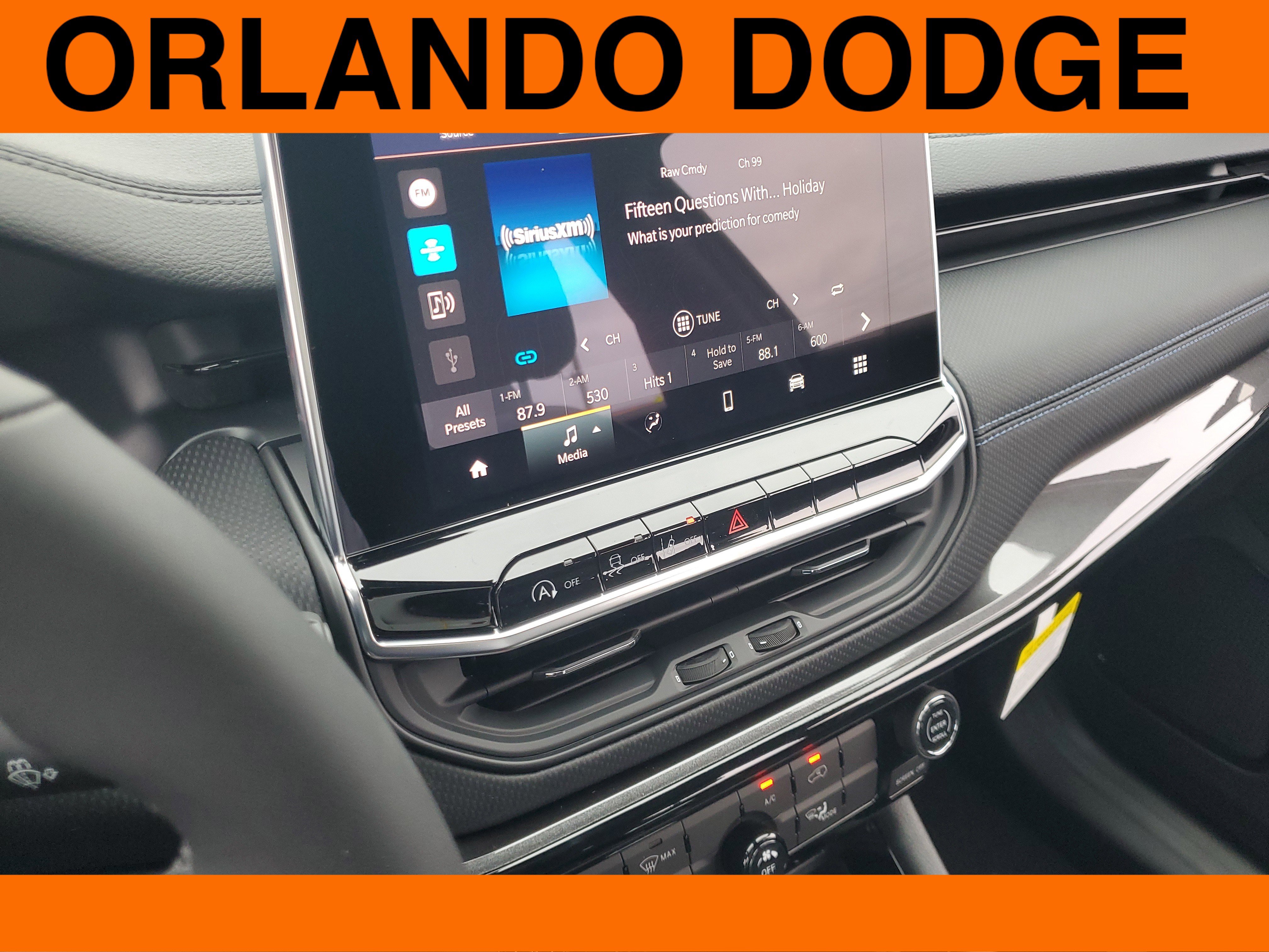 New 2026 Jeep Compass Latitude image 17