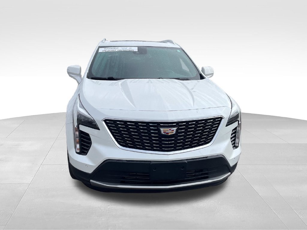Used 2023 Cadillac XT4 Premium Luxury w/ Cold Weather Package AWD/4WD image 9