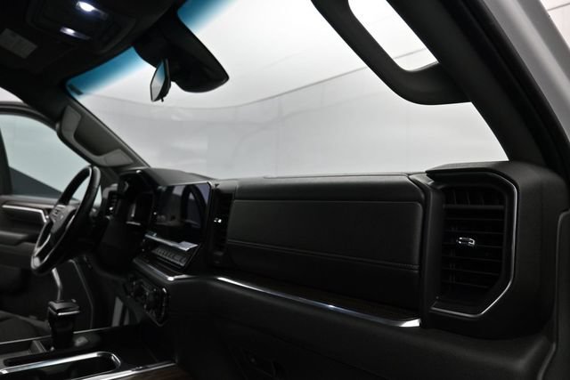 Used 2023 Chevrolet Silverado 1500 LT Trail Boss w/ Protection Package AWD/4WD image 30