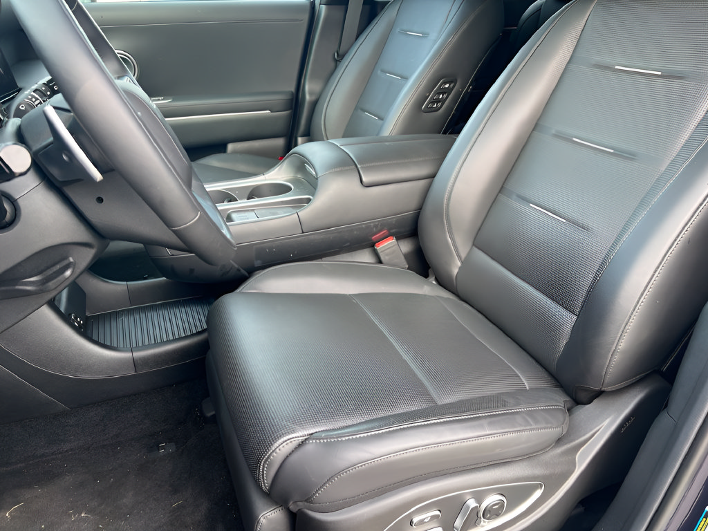 Used 2026 Hyundai Palisade Calligraphy AWD/4WD image 14