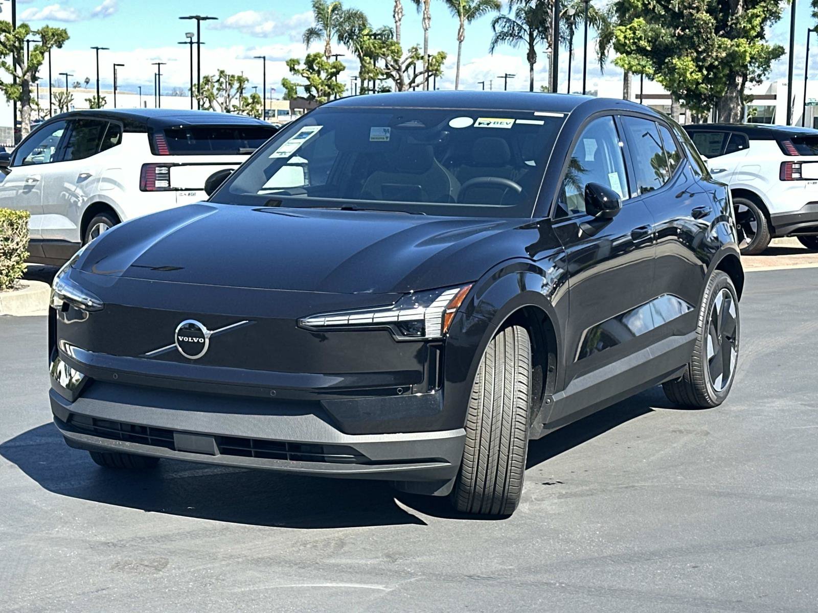 New 2026 Volvo EX30 Plus w/ Climate Package AWD/4WD image 3