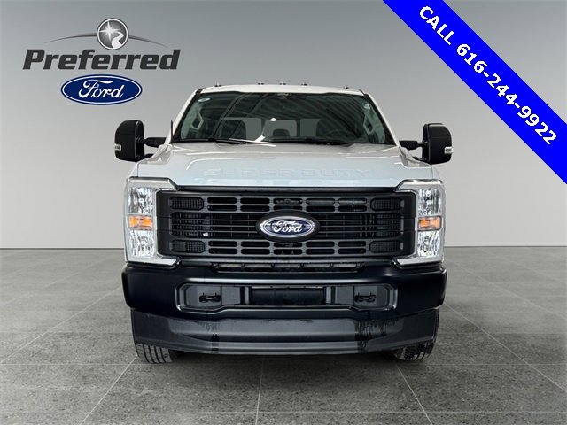 New 2025 Ford F250 XL w/ Camper Package image 4