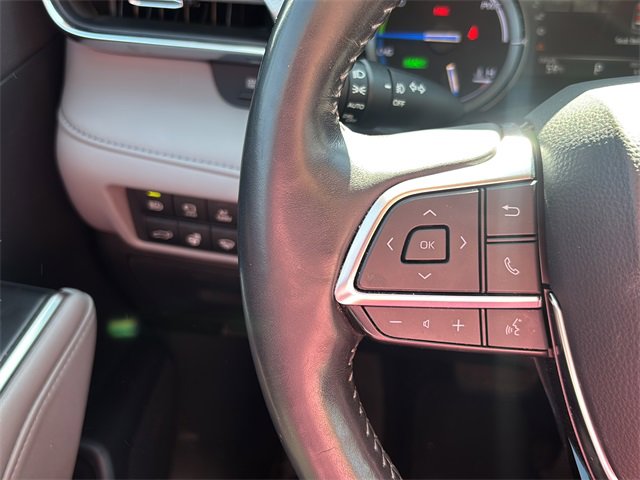 Used 2021 Toyota Highlander Platinum image 24